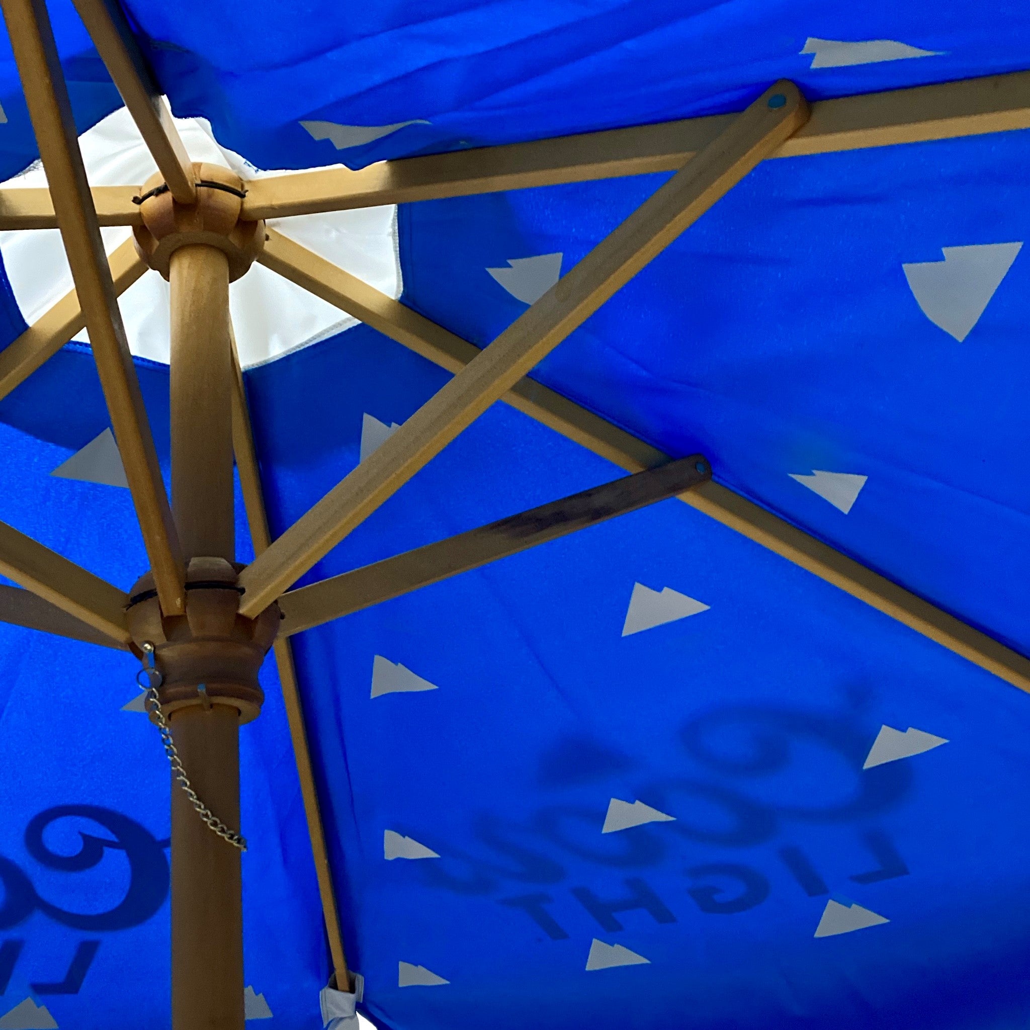 Patio Umbrella – Coors Light Shop
